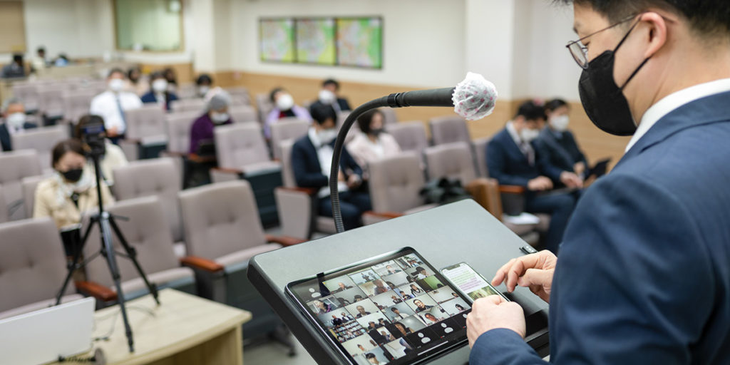 Jehovah’s Witnesses return to their places of worship after 2 years