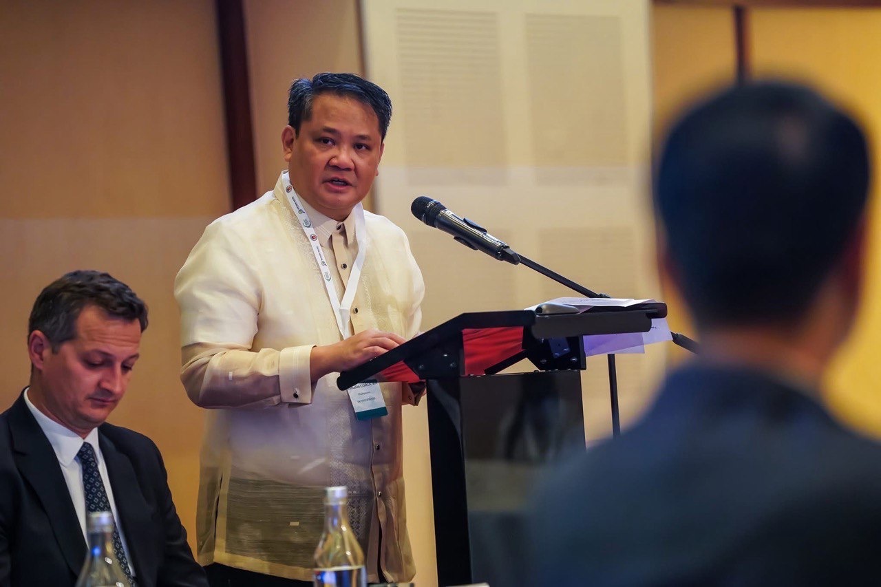 SAI Philippines leads international meet on global trends in public debt management