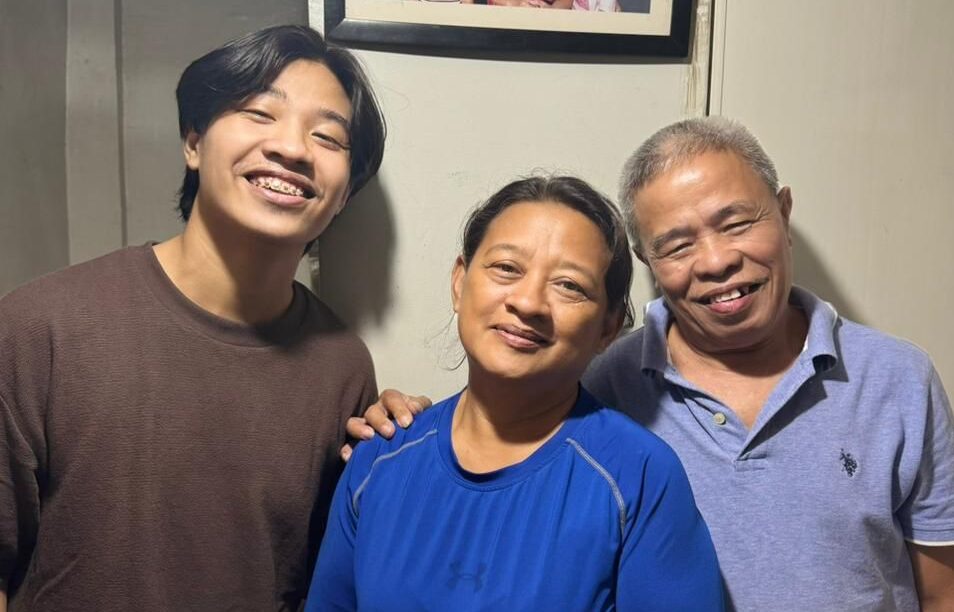 Ancop scholar Daniel Don with parents, Hanibar and Nilda